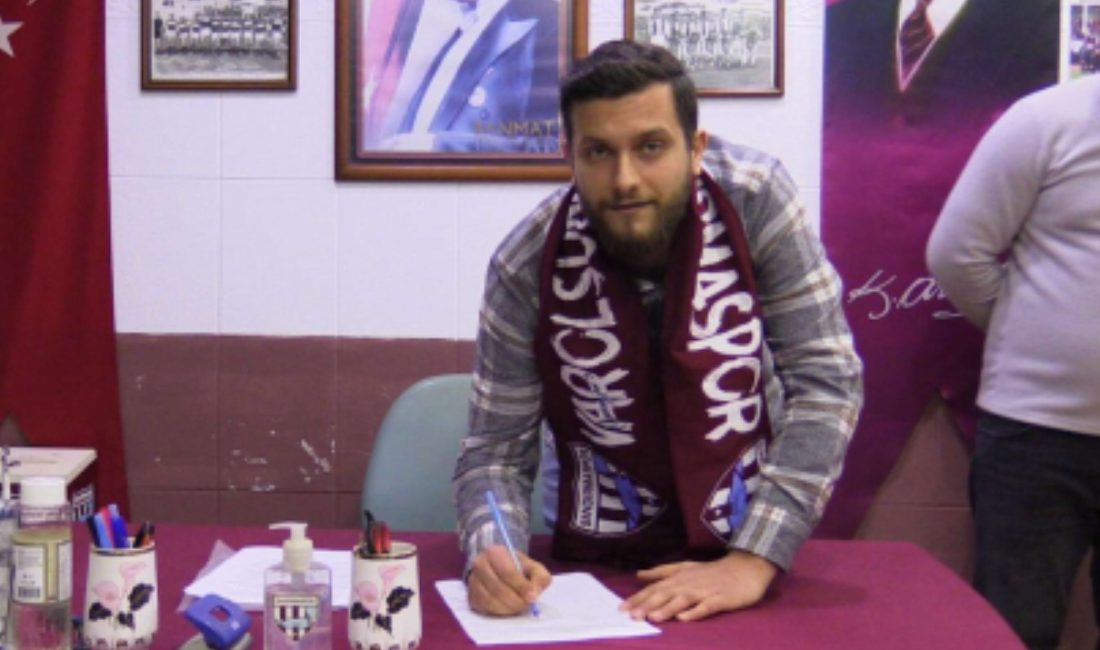 Bandırmaspor Taraftarlar Derneği Başkanı Başoğlu görevi devrediyor Bandırmaspor ve Bandırma Taraftarlar Derneği Başkanı Anıl Başoğlu, görev süresinin