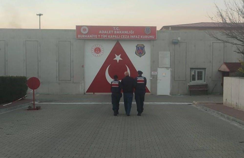 Jandarma Komutanlığı JASAT ve Merkez Jandarma Karakol Komutanlığı ekipleri, dolandırıcılık
