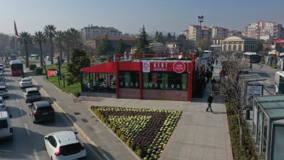 Balıkesir’de hizmete açılan Kent Lokantası, üniversite öğrencilerinden, çalışanlara ve emeklilere