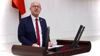 CHP Balıkesir Milletvekili Serkan Sarı, DSİ Müdürü Olcay Çubukçu’nun AKP