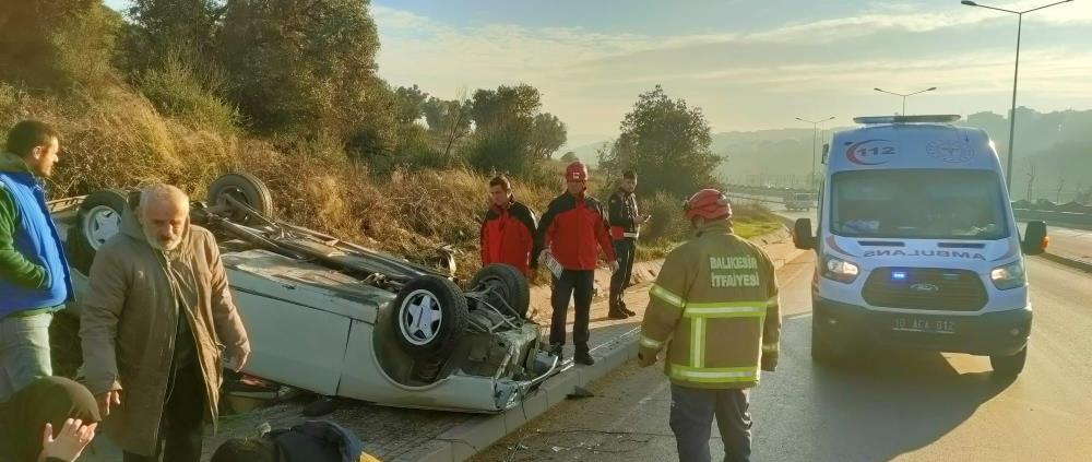 Liman yolu üzerinde meydana gelen trafik kazasında, Erdek istikametine seyir