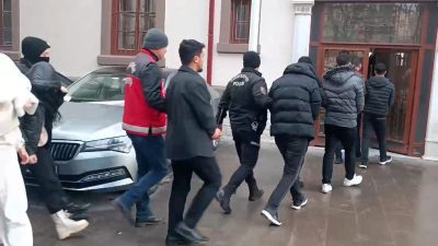Balıkesir Asayiş Şube Müdürlüğü Dolandırıcılık Büro Amirliği ekipleri, internet siteleri