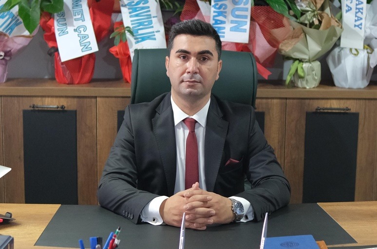 İYİ Parti Bandırma İlçe Başkanı Av. Engin Can, teröristbaşı mesajının