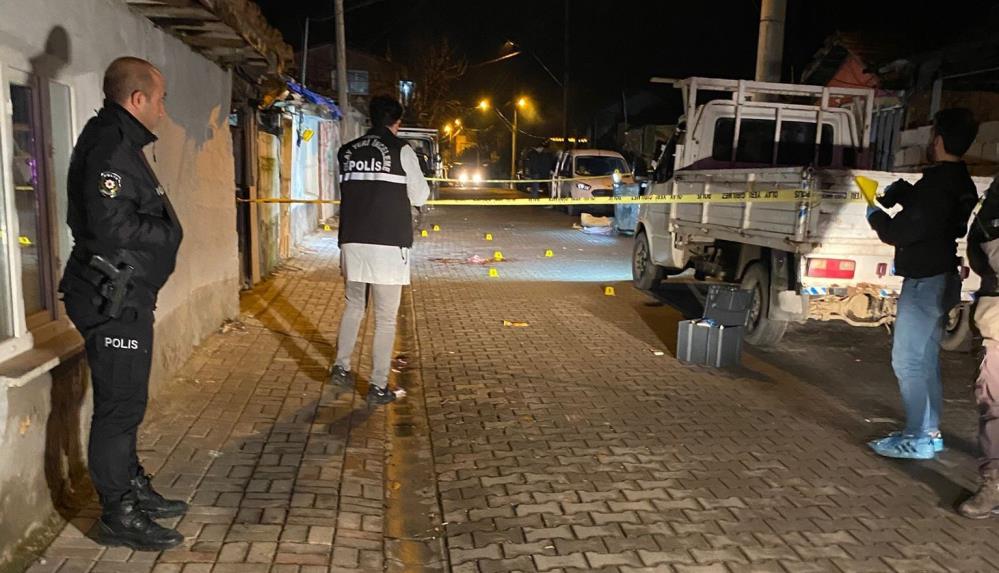 Gönen  meydana gelen silahlı saldırıda 1 kişi hayatını kaybetti. Olayla