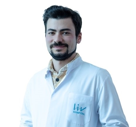 Kış aylarında hava sıcaklıklarının düşmesiyle ciltte problemler olabileceğini belirten Liv