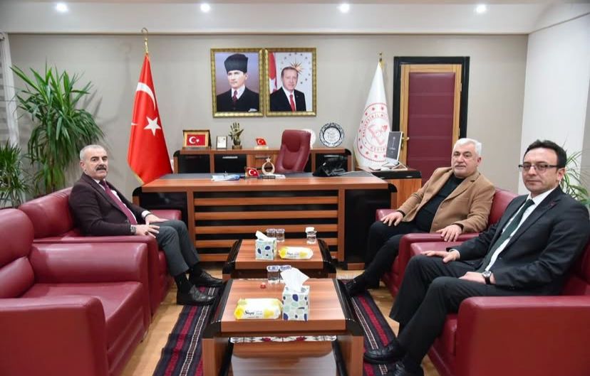 Bandırma’daki eğitim hizmetleri değerlendirildi Bandırma İlçe Milli Eğitim Müdürü Mutlu Aslan, Balıkesir İl Milli