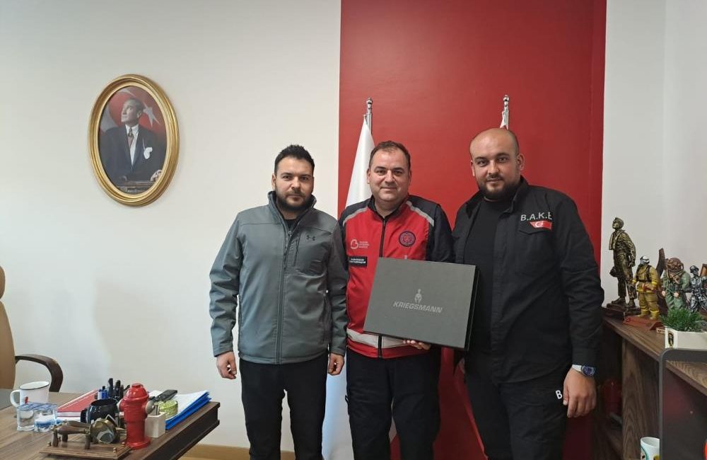 Balıkesir Arama Kurtarma ekibi çalışmalarını hızlandırdı Balıkesir Arama Kurtarma Ekibi (B.A.K.E), arama-kurtarma faaliyetlerini ve afet bilincini
