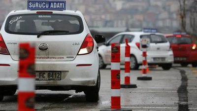 2025 yılı itibarıyla direksiyon sınav ücretlerinde yüzde 80’lik artış yaşandı.