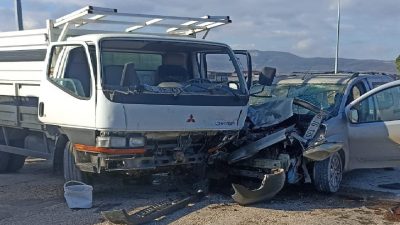 Gönen ilçesi Manyas çevre yolunda meydana gelen trafik kazasında bir