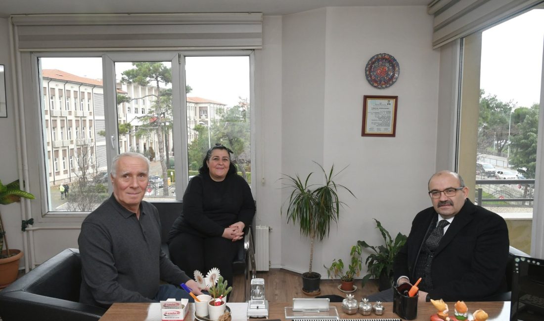 Balıkesir Valisi İsmail Ustaoğlu, Beyaz Baston Görme Engelliler Haftası’nda görme