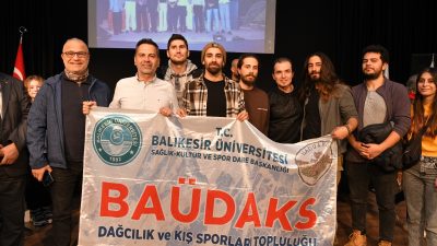 Balıkesir Büyükşehir Belediyesi’nin “Deprem” temalı düzenlediği programda konuşan Sosyal Girişimci,