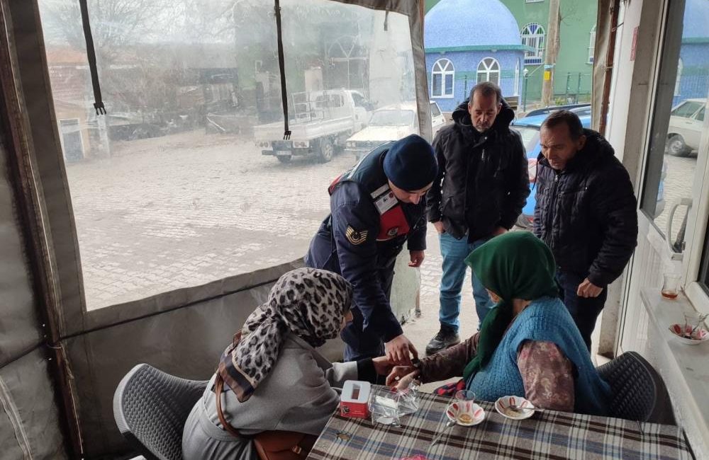  Bigadiç Kaymakamlığı, İlçe Jandarma Komutanlığı ve İlçe Sosyal Hizmetler müdürlüğü