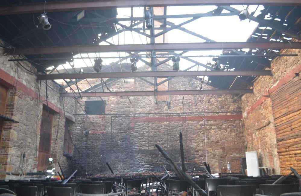 Ayvalık’ta, sanatseverlerin yakinen bildikleri Sanat Fabrikası ile Destek Sanat Akademisi