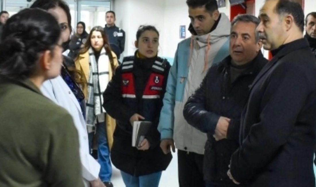 Bandırma Kaymakamı Engin Aksakal ve beraberindeki heyet Gönen-Bandırma yolunda meydana