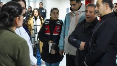 Bandırma Kaymakamı Engin Aksakal ve beraberindeki heyet Gönen-Bandırma yolunda meydana