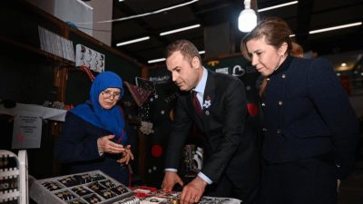  Balıkesir Büyükşehir Belediye Başkanı Ahmet Akın, 8 Mart Dünya Emekçi