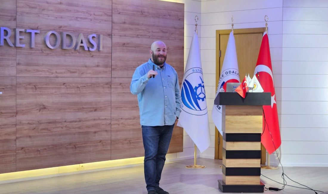 Bandırma’da kadın girişimcilere yönelik düzenlenen eğitimde dijital pazarlama, sosyal medya