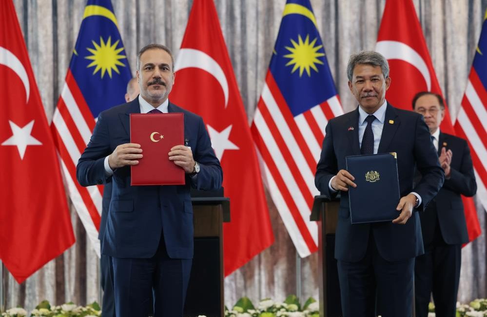 Cumhurbaşkanı Recep Tayyip Erdoğan’ın Malezya ziyareti çerçevesinde iki ülke arasında