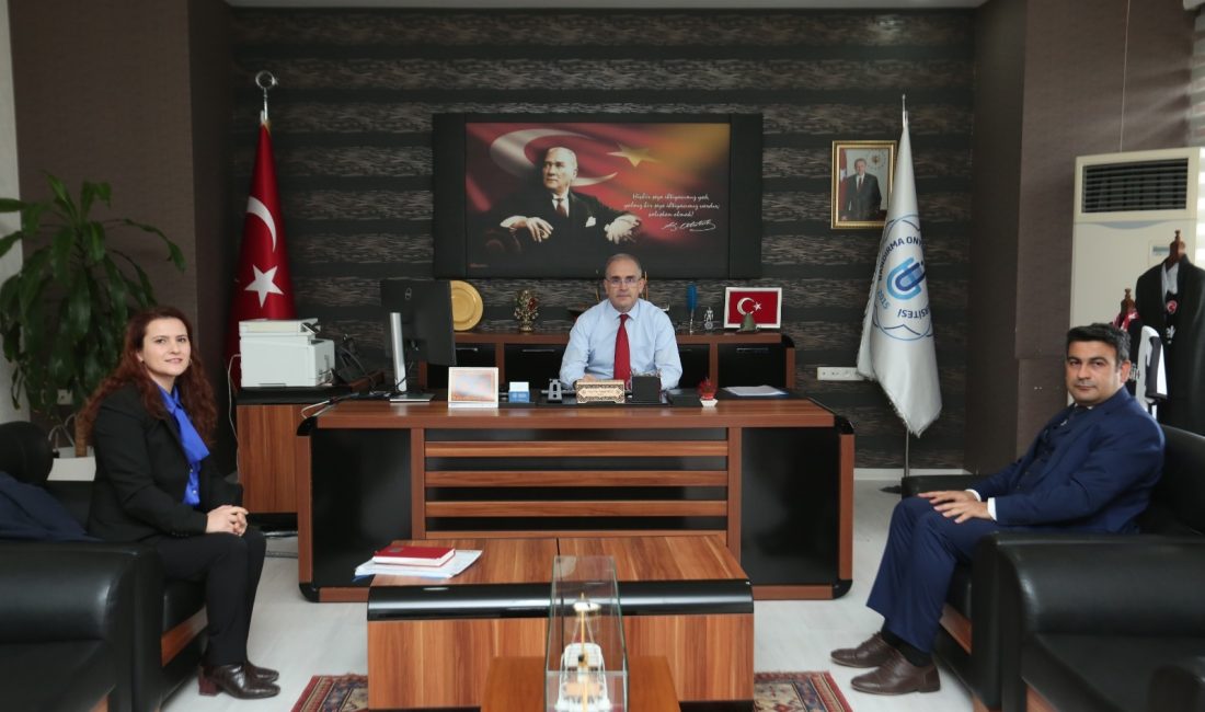 Balıkesir İl Göç İdaresi yetkilileri, Bandırma Onyedi Eylül Üniversitesi Rektörü