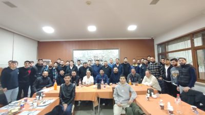 Yeni sezon hazırlıklarına hız veren Çınarlı Gençlik Gücü, düzenlenen açılış