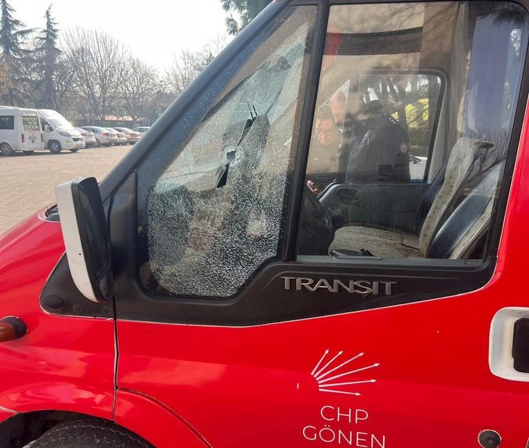 CHP Balıkesir Milletvekili Serkan Sarı, Gönen İlçe Başkanlığı’na ait parti