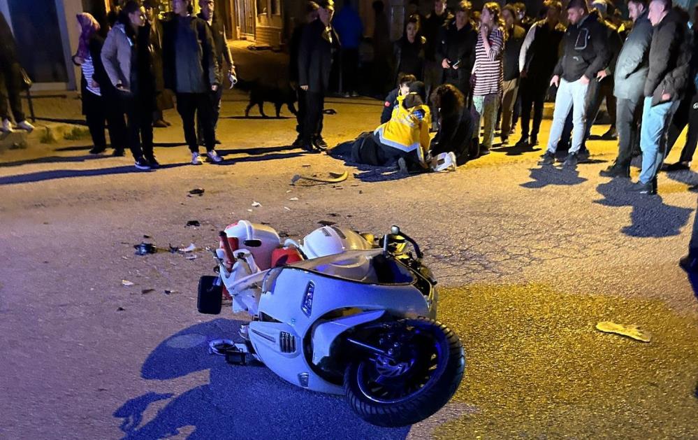 Gönen’de meydana gelen trafik kazasında motosiklet sürücüsü yaralandı. Edinilen bilgiye