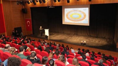 Bandırma Onyedi Eylül Üniversitesi’nde gerçekleştirilen konferansta kalite kültürünün sadece bir