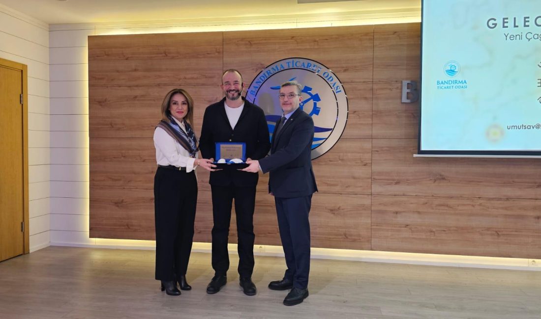 Bandırma Ticaret Odası, İzgören Akademi iş birliğiyle düzenlediği seminerde, eğitmen