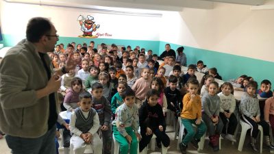 Bandırma’da öğrencilerin ağız sağlığını koruma bilincini artırmak amacıyla düzenlenen seminerde