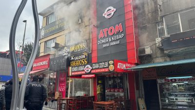 Bandırma’da, sabah saatlerinde bir dönerci dükkanında yangın çıktı. Sevgi Yolu