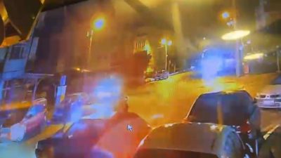 Gönen’de, polis ekiplerinin denetiminden kaçmaya çalışan 24 yaşındaki sürücü K.Ş.,