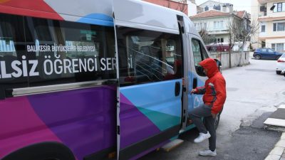 Balıkesir Büyükşehir Belediyesi bünyesinde özel bireylerin toplumsal yaşama tam ve