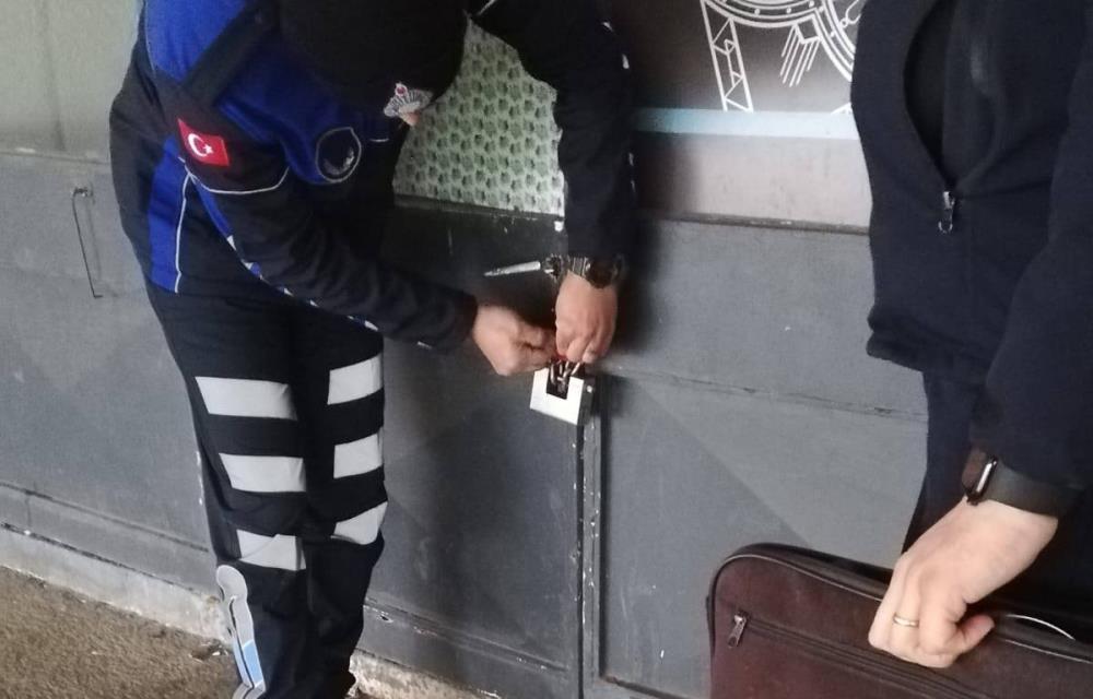 Erdek’te, yangın güvenliği raporunu yasal süre içinde alamayan iki otel,