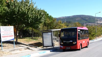 Susurluk’ta Çarşamba Pazarı’na vatandaşların ulaşımının kolaylaştırılması için ücretsiz servis hizmeti