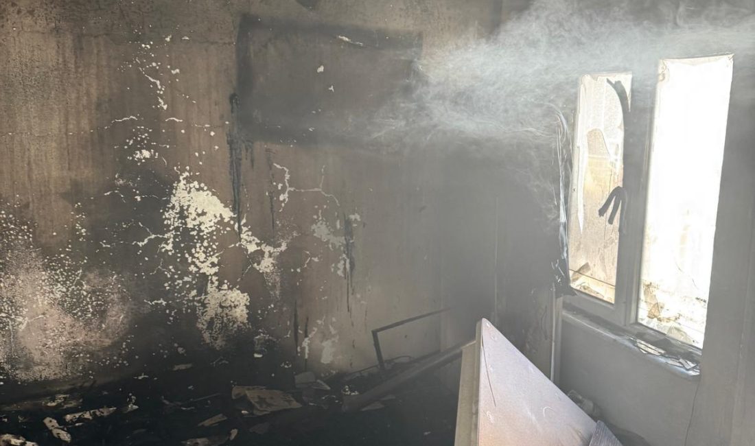 Bandırma’da ev yangını Edinilen bilgilere göre, Çınarlı Mahallesi 70006 Sokak’ta bulunan bir apartmanda