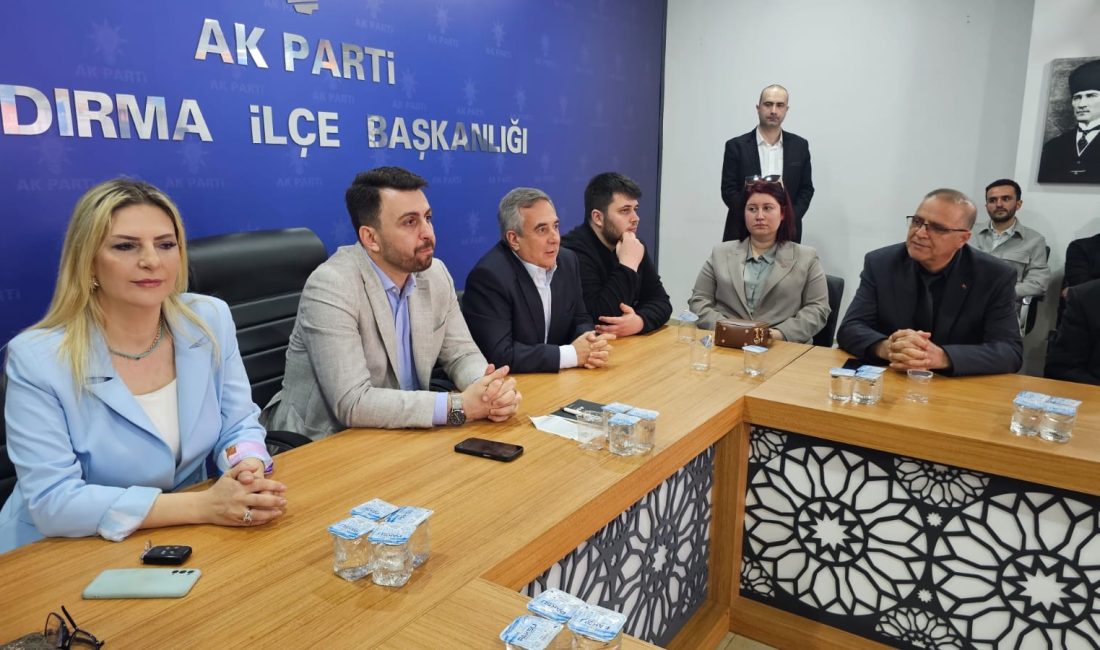 AK Parti Bandırma İlçe Teşkilatı, Ramazan Bayramı dolayısıyla ilçe binasında