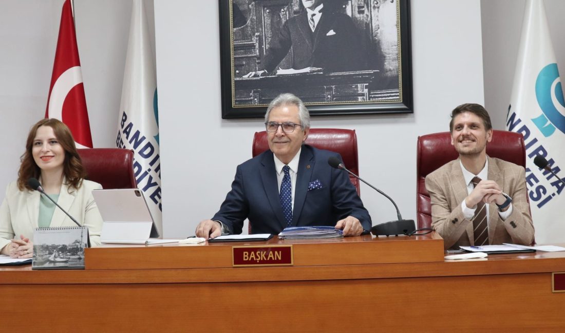 Önemli kararların alındığı Bandırma Belediye Meclis Toplantısı’nda bu ay 7