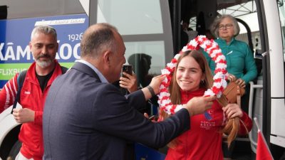  Antalya’da düzenlenen Yıldızlar ve Gençler Avrupa Eskrim Şampiyonası’nda başarılar elde