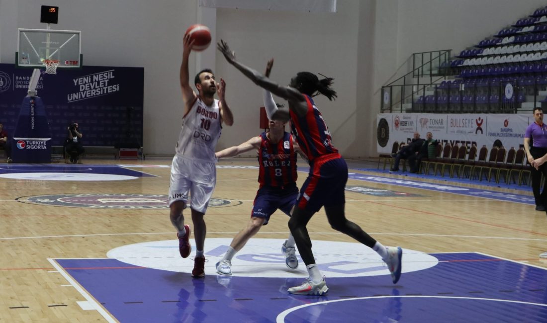 Türkiye Basketbol 1. Ligi’nde mücadele eden Bandırma Bordo Basketbol, 29.