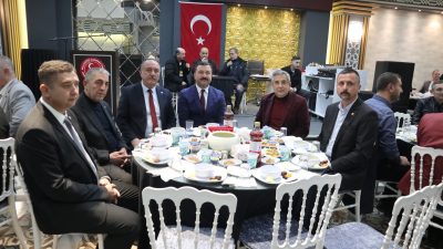 MHP Bandırma İlçe Başkanlığı tarafından düzenlenen iftar programında, siyaset ve