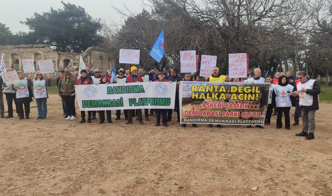 İçinde 11 tescilli tarihi yapının bulunduğu Bandırma’daki Eski Ordu Donatı’nın
