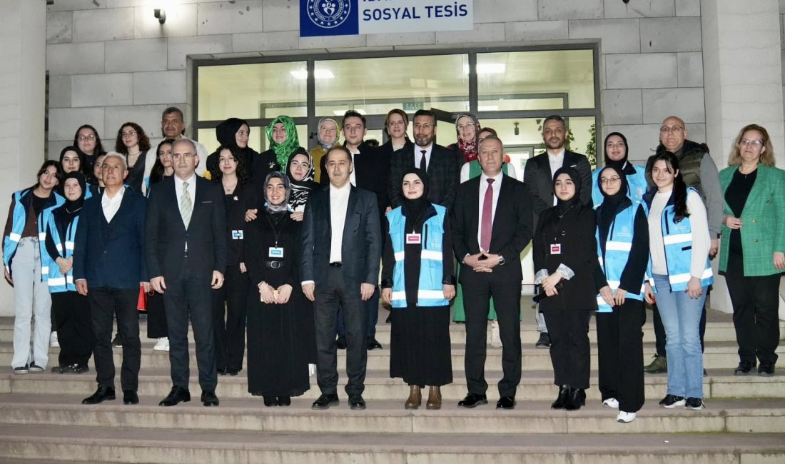 Balıkesir Gençlik ve Spor İl Müdürü Adem Özalp ile Bandırma