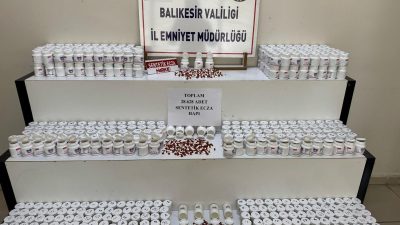 Edremit’te Narkotik Suçlarla Mücadele ekipleri tarafından gerçekleştirilen operasyonda toplam 28