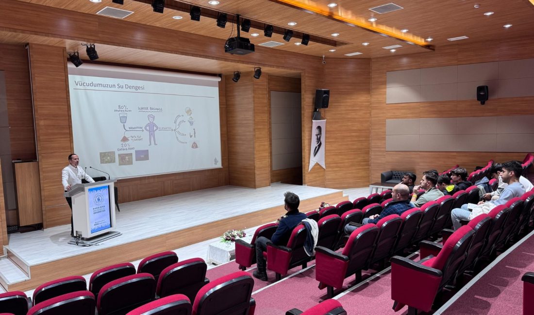 Dünya Su Günü’nde suyun geleceği konuşuldu Bandırma Onyedi Eylül Üniversitesi’nde gerçekleştirilen konferansta, suyun döngüsü ve küresel