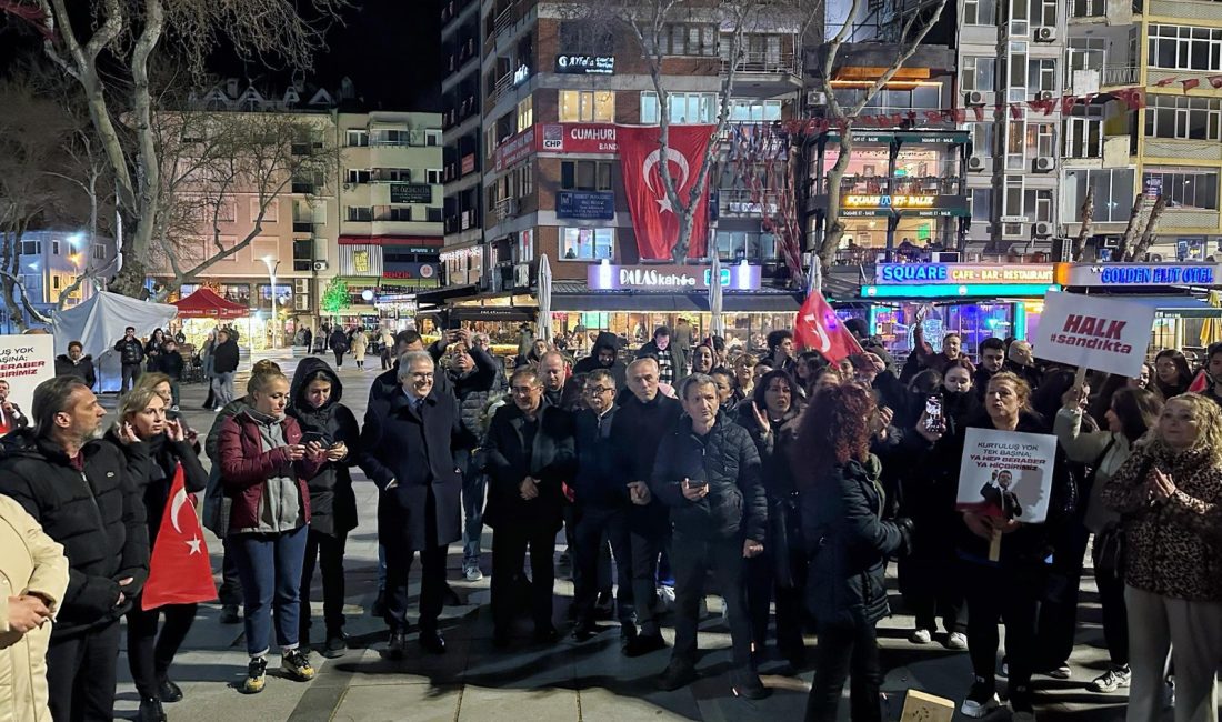 Bandırma’da İmamoğlu’na destek: “Halkın iradesi susturulamaz” İstanbul Büyükşehir Belediye Başkanı Ekrem İmamoğlu’nun gözaltına alınması nedeniyle CHP
