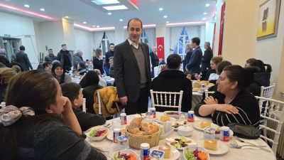 Bandırma Kaymakamlığı, Roman vatandaşlara yönelik iftar programı düzenledi. Kaymakam Engin
