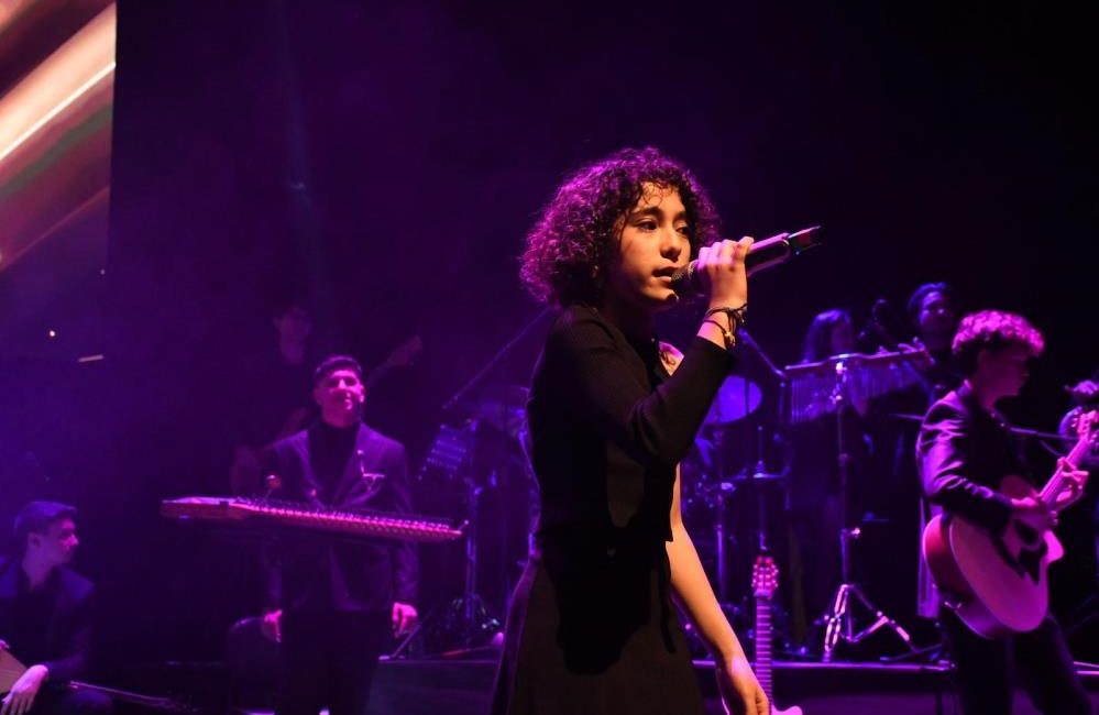 Balıkesir Büyükşehir Belediye Orkestrası bünyesinde faaliyet gösteren ve birbirinden yetenekli