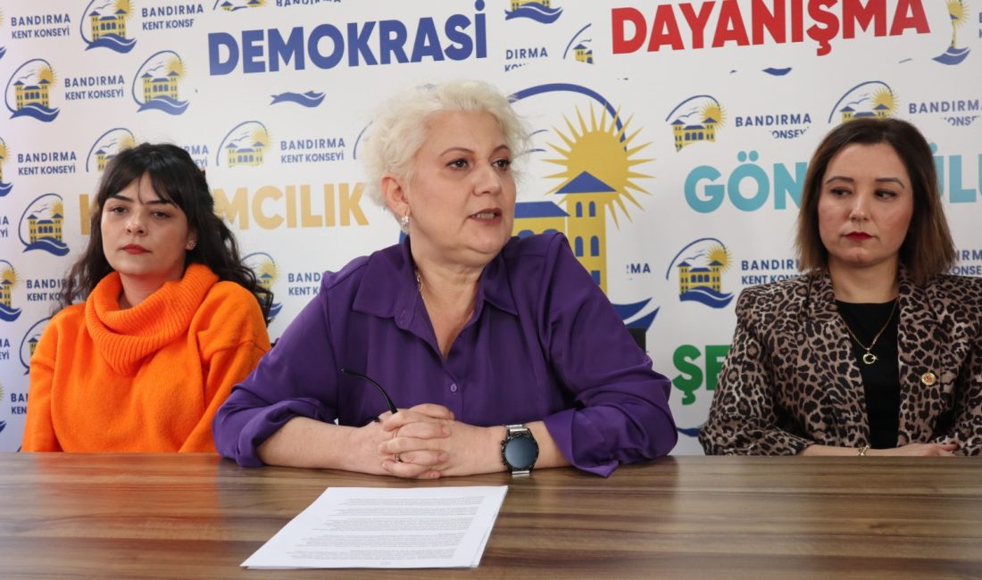 Bandırma Kent Konseyi Kadın Meclisi Başkanı Nur Hancıoğlu, 8 Mart