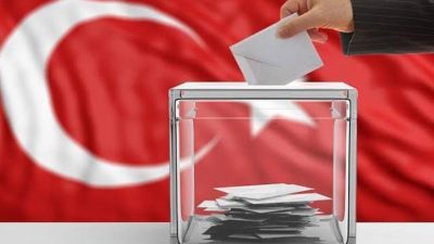 İstanbul Büyükşehir Belediye Başkanı Ekrem İmamoğlu’nun gözaltına alınmasının ardından CHP