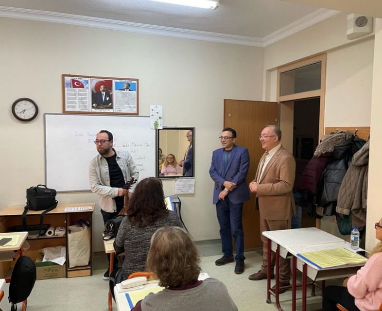 Bandırma İlçe Milli Eğitim Müdürü Mutlu Aslan, Halk Eğitimi Merkezi’nde